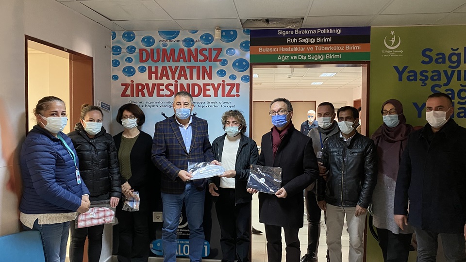 “Ak Parti Menemen İlçe Başkan’nından  Filyasyon Ekiplerine Bone”